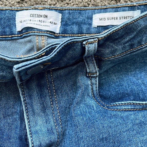 Cotton On Mid Rise Super Stretch Jeans - Picture 2 of 7